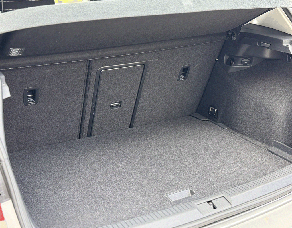 Volkswagen Golf VII