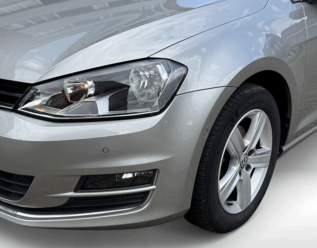Volkswagen Golf VII