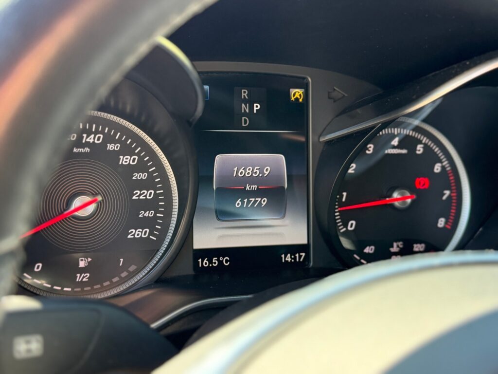 Mercedes-Benz C180