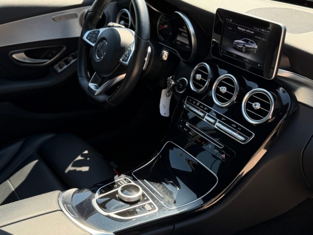 Mercedes-Benz C180