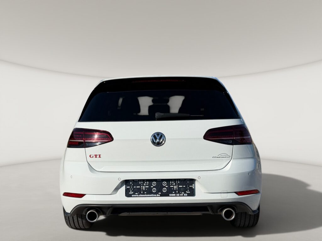 Volkswagen Golf VII GTI
