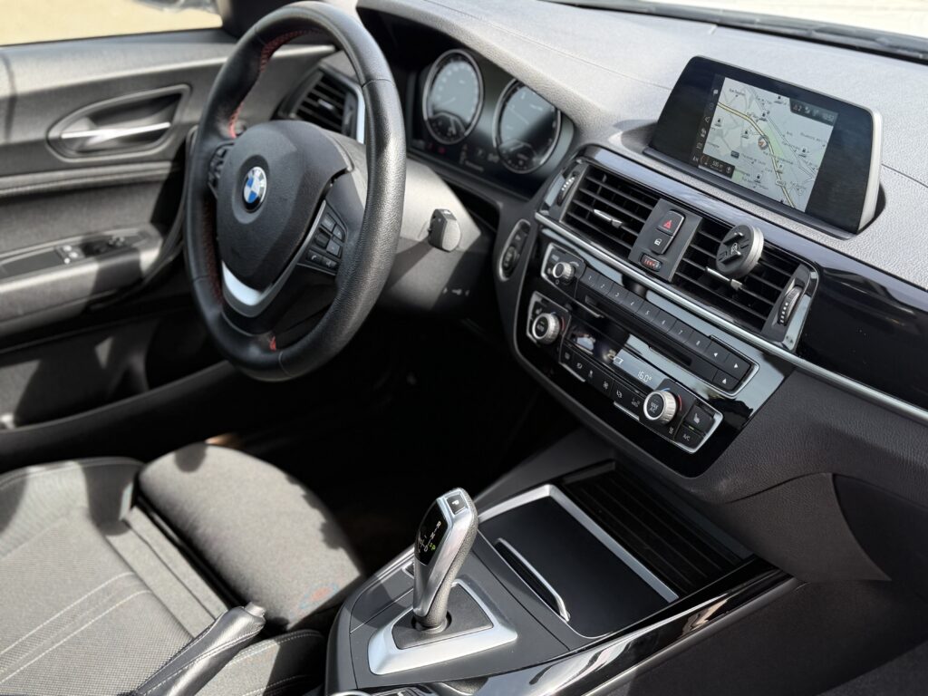 BMW 218i